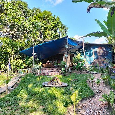 Nomada Hostel Leticia Ngoại thất bức ảnh